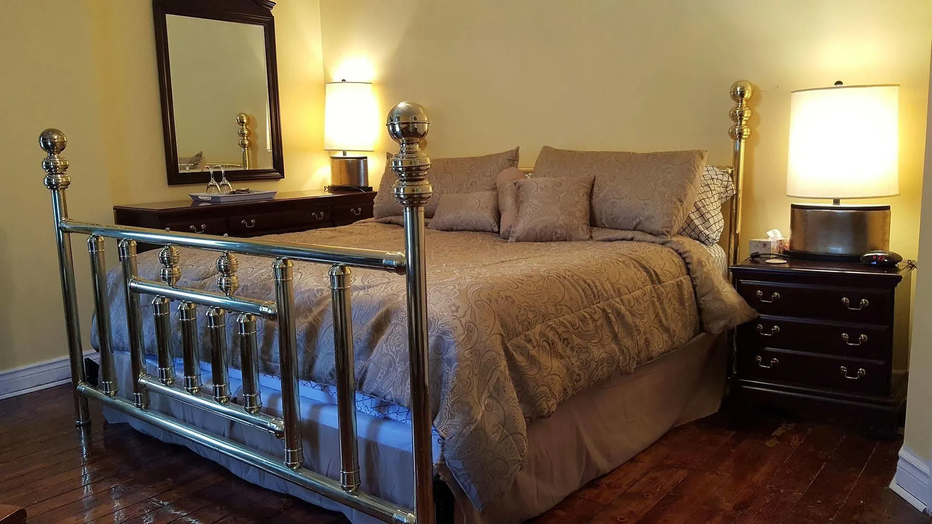 Bed & Breakfast Somewhere In Time Bed And Breakfast