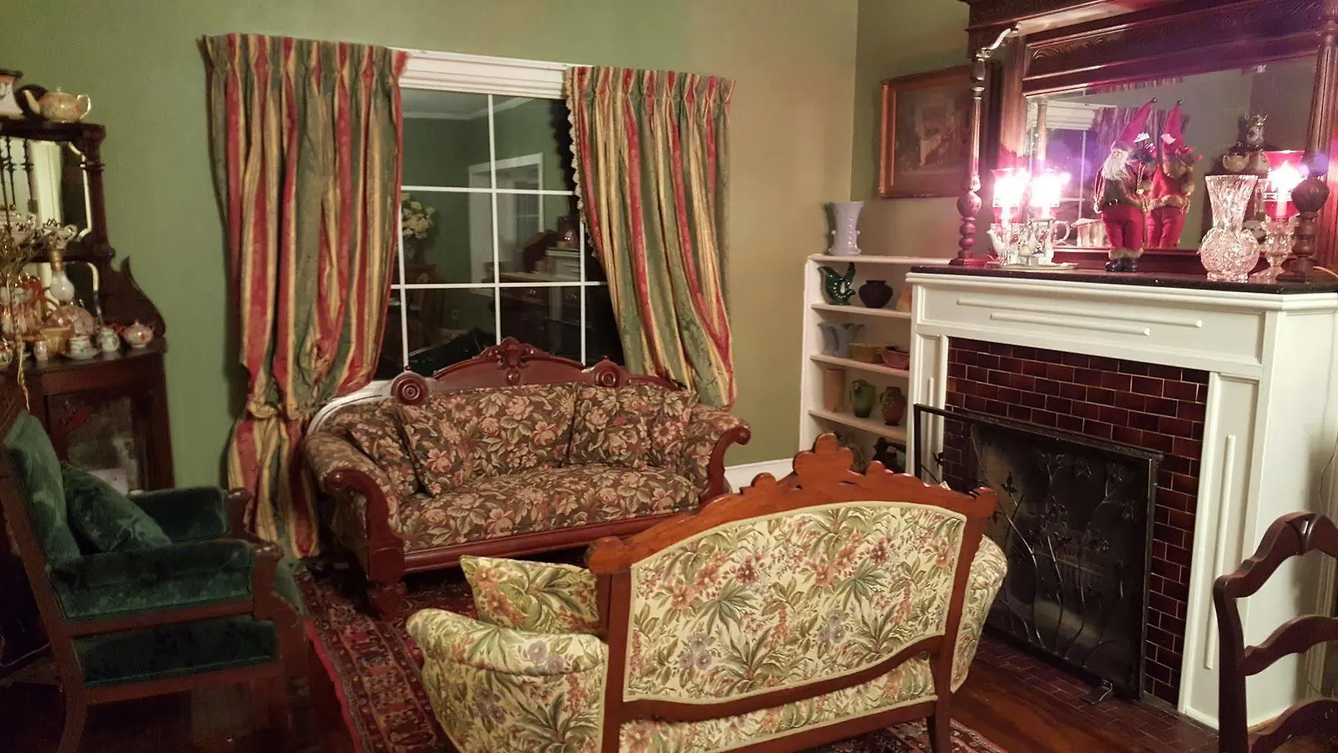 *** Bed & Breakfast Somewhere In Time Bed And Breakfast Niagara Falls Canada