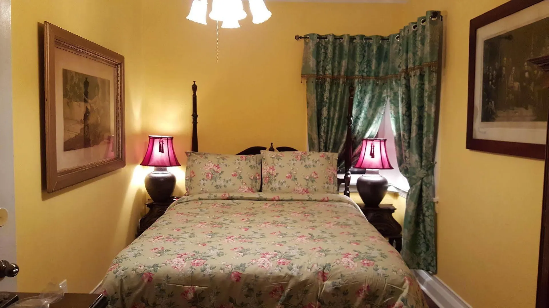 Somewhere In Time Bed And Breakfast Niagara Falls